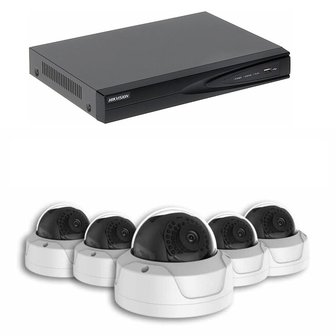 Basic series Camerabewaking set met 5 x 4MP HD Dome camera &ndash; bekabeld 